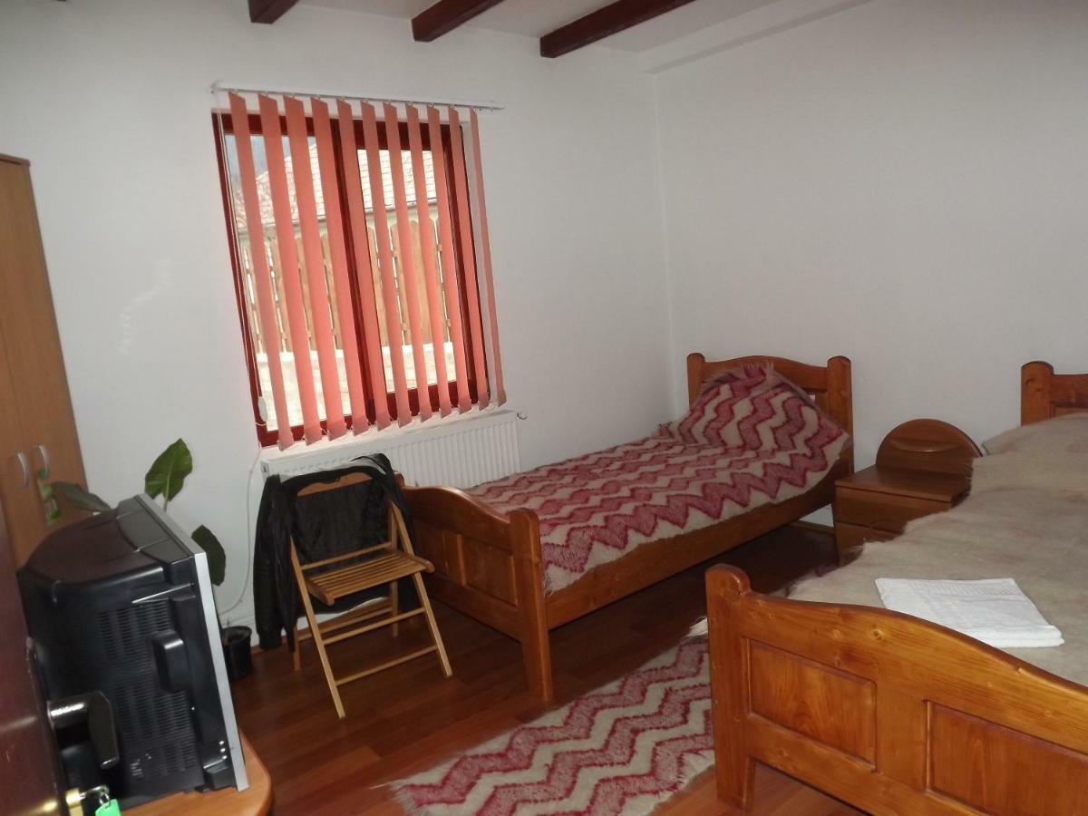 Casa Magnolia Hotel Tulghes Ruang foto
